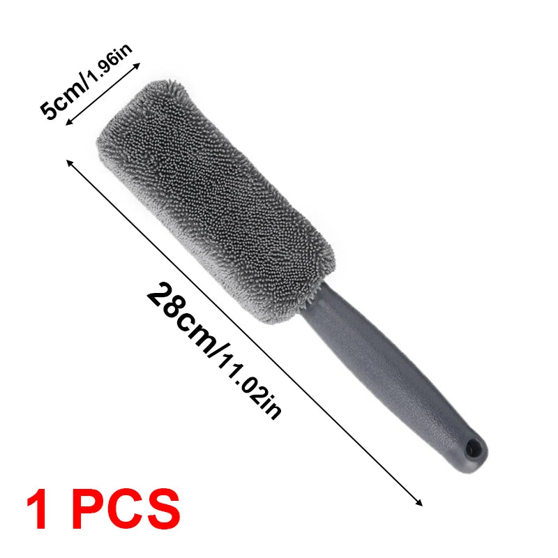 Set de 2 Cepillos de Microfibra para Lavado de Coche – Limpiador de Llantas y Maletero con Mango de Plástico